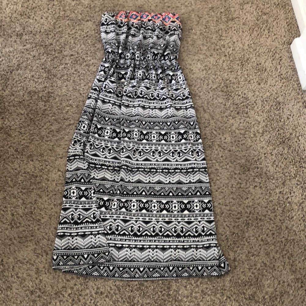 Strapless Maxi